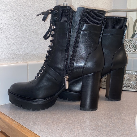 Vince Camuto Ermania Leather Bootie - Picture 2 of 7